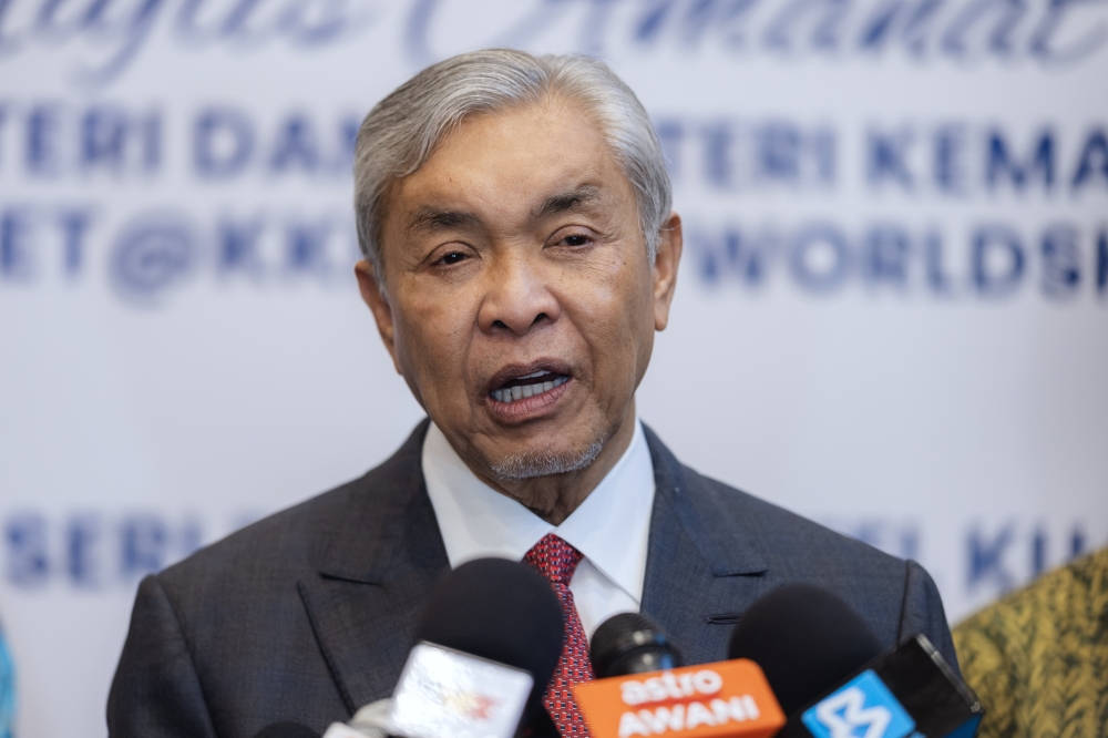 Zahid Pledges Fully Sponsored Umrah for WorldSkills Gold Medalists in TVET Programme