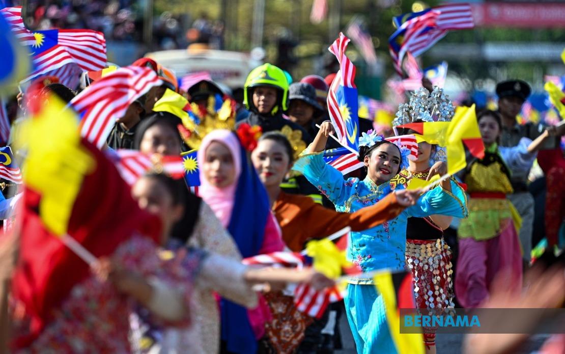 Patriotic Crowds Exceed 30,000 at Negeri Sembilan National Day Celebration