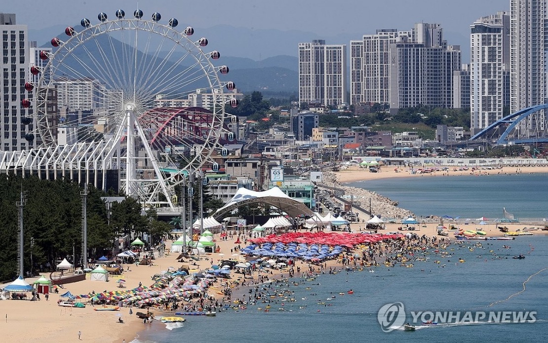 South Korea Swelters as Heat Hits Record 42.5°C, Raising Concerns for Region