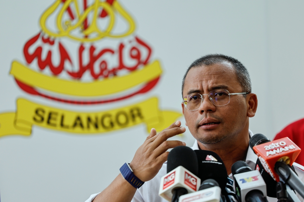 Selangor Chief Minister Warns of Local Complicity in Rohingya Harbouring as Enforcement Challenges Mount