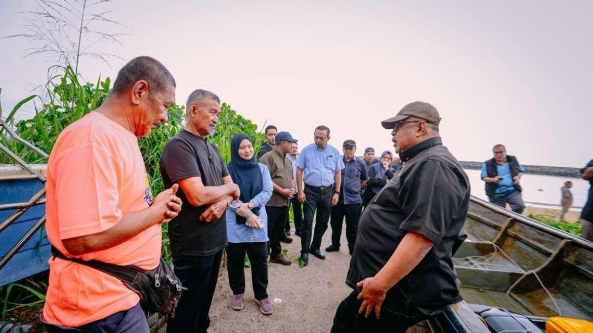 Melaka Government Orders Urgent Action to Address Fishing Community Challenges in Tanjung Bidara