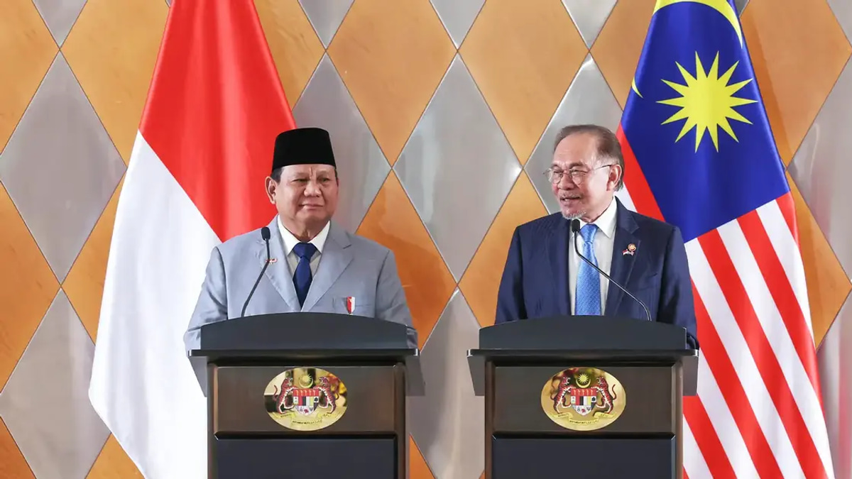 Anwar Urges Prabowo to Resolve Felda's RM2 Billion Eagle High Investment Crisis