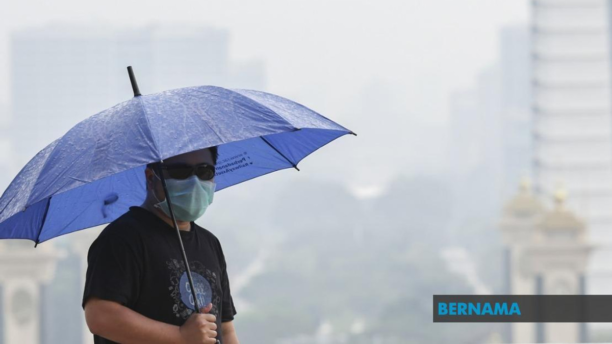 Serian Chokes on Unhealthy Air as Sarawak Braces for Extended Haze Season