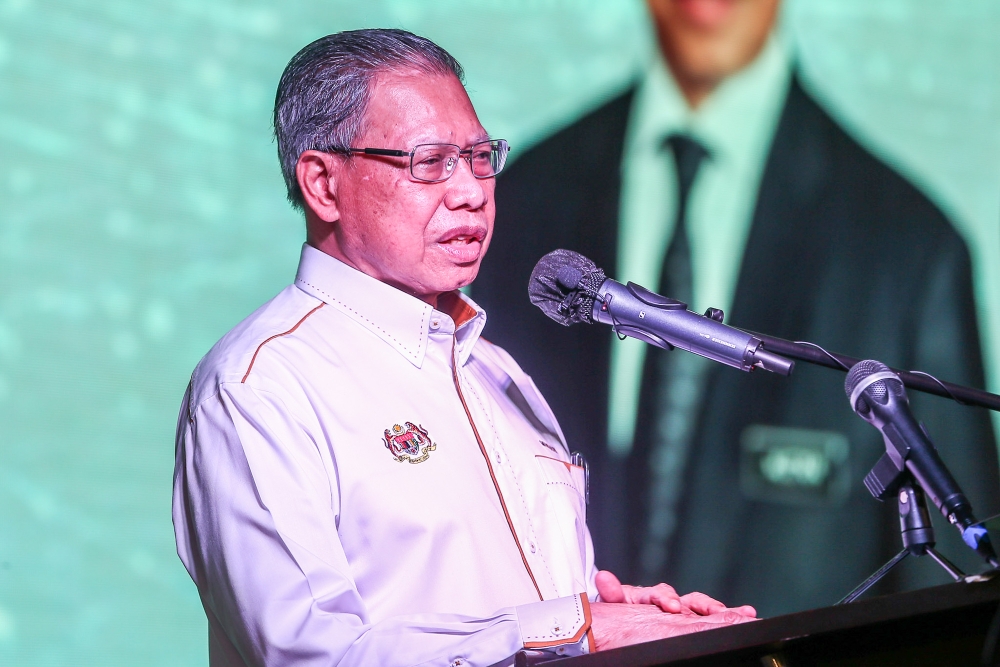 Mustapa Mohamed, 76, Closes Door on GE16 Return, Calls for Youth Leadership Transition