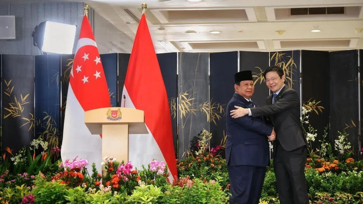 Singapore PM Wong heads to Jakarta for high-level retreat with President Prabowo