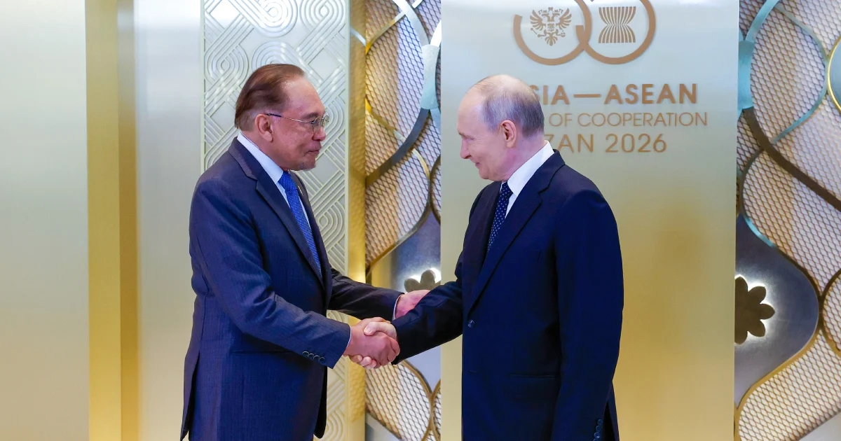 Russia to Supply Malaysia with Long-Term Energy Under Putin Accord