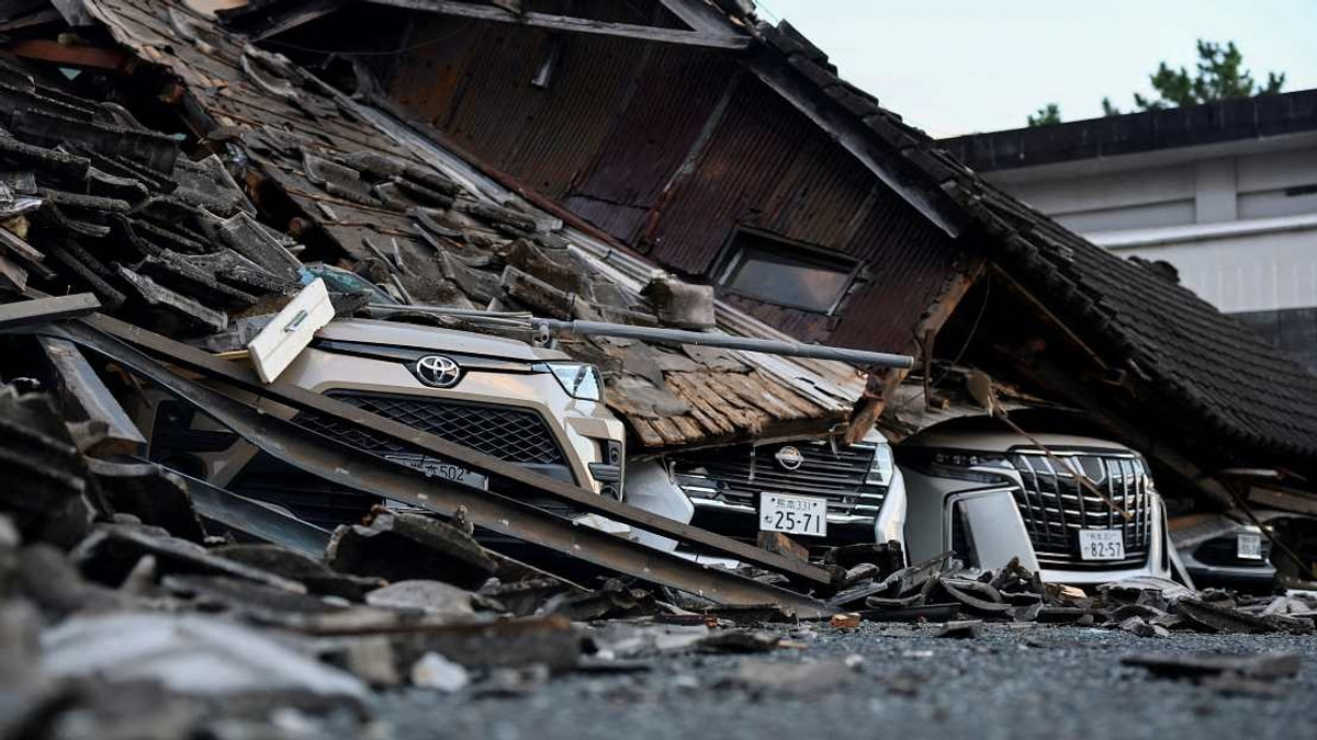 Japanese Retailer Admits Staff Ordered Back Into Aeon Mall Before Fatal Explosion