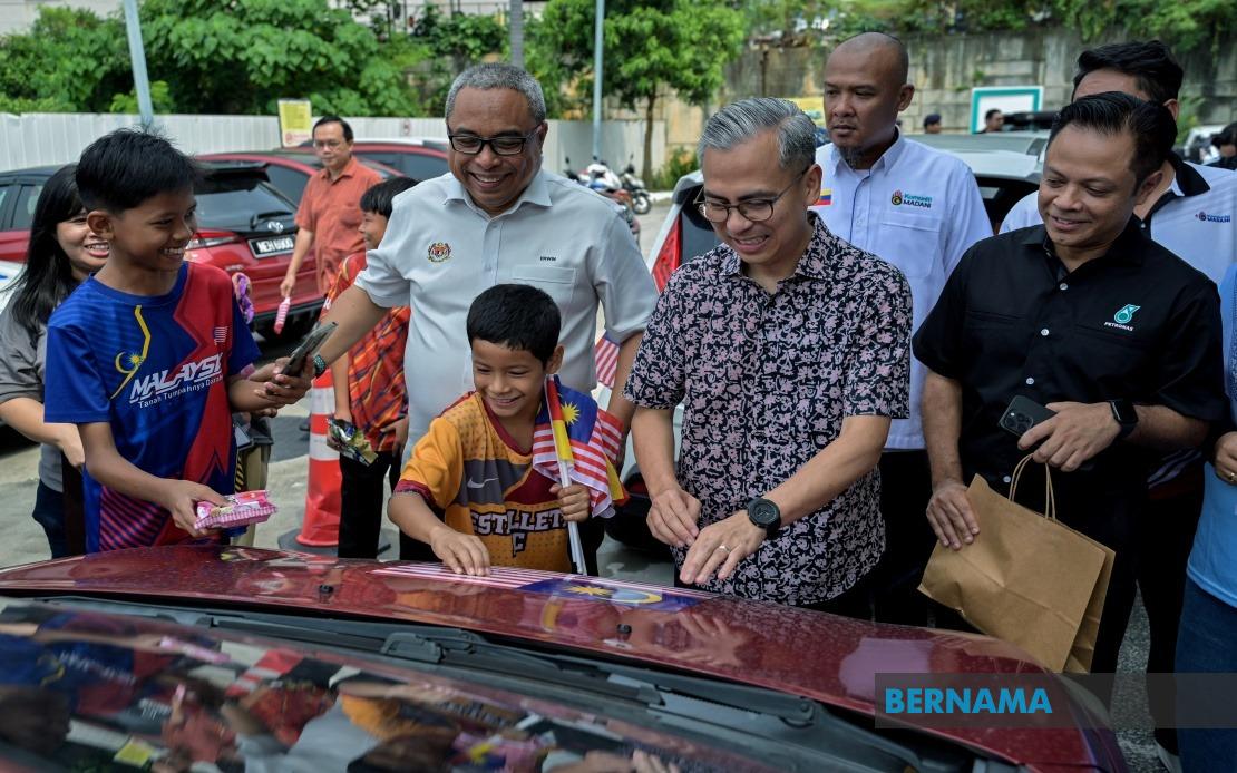Malaysia's Communications Ministry Plans Massive Community Dengue Drive for October