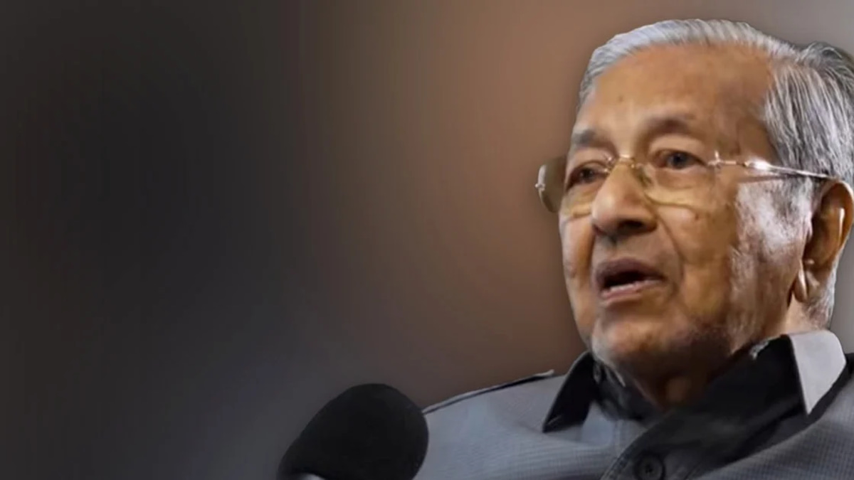 Tun Mahathir Shares Longevity Wisdom at 101: The Philosophy Behind a Longer Life