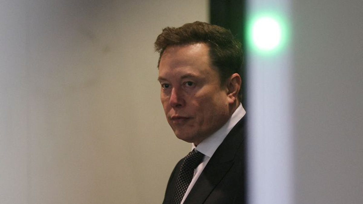 US Judge Approves Elon Musk Settlement With SEC Despite Expressing 'Significant Misgivings'