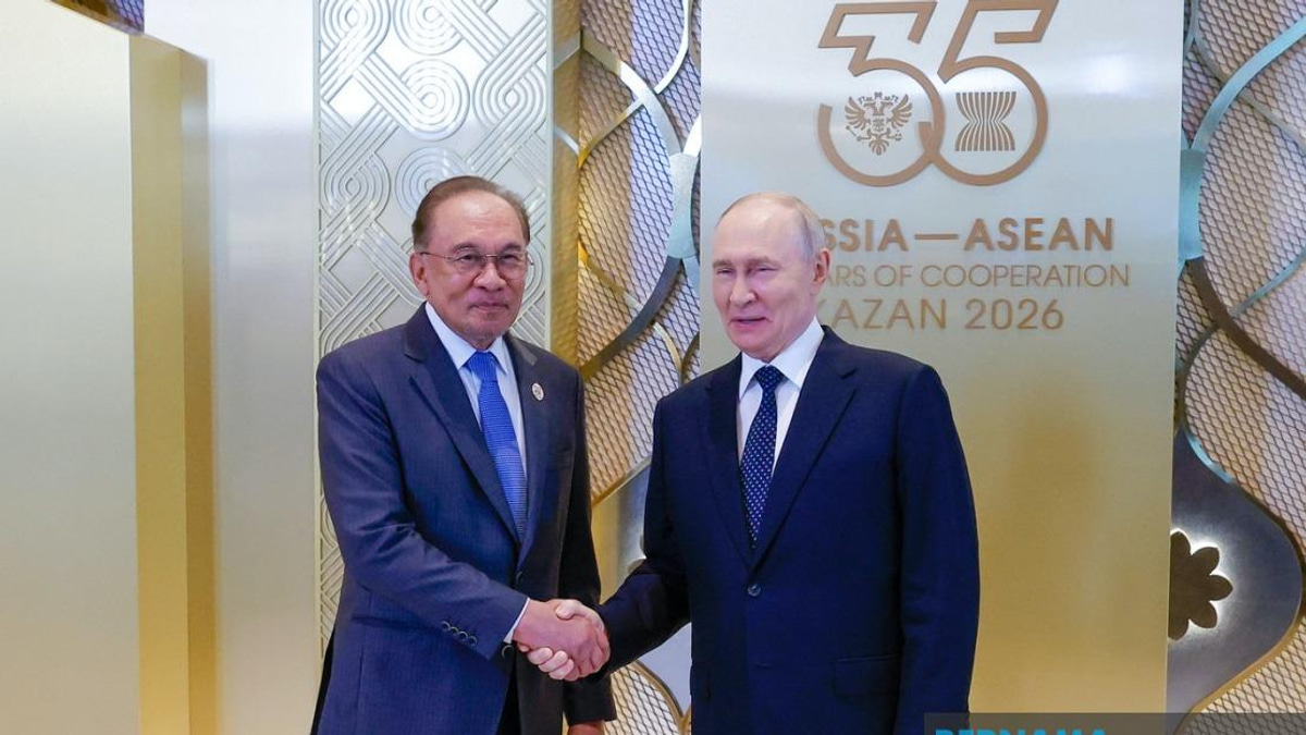 Engagement Platforms Critical for Building Trust Between ASEAN and Russia, Says PM Anwar
