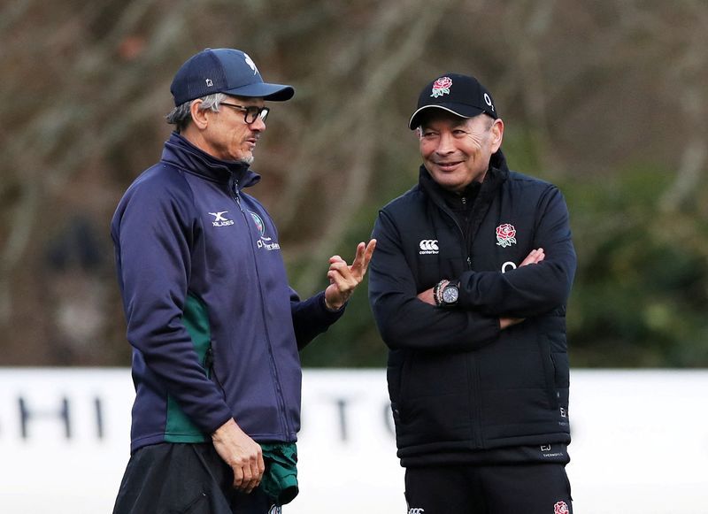 Les Kiss charts pragmatic course for Wallabies, signalling openness to overseas talent