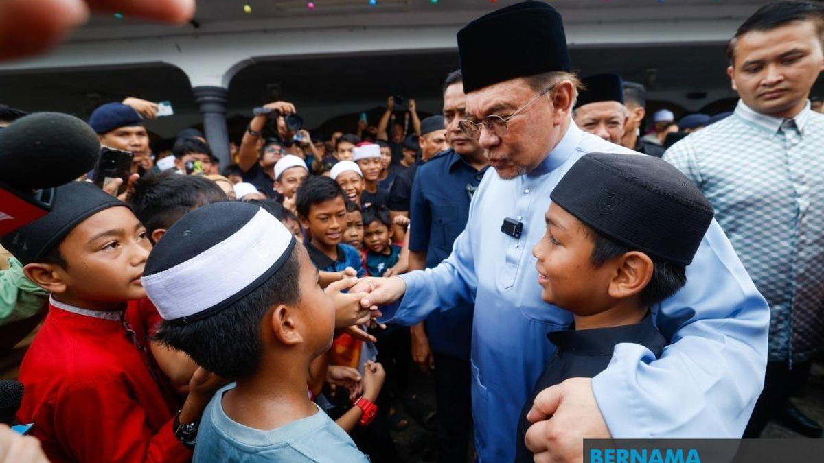Malaysia's Israeli Citizen Ban Is About Opposing Oppression, Not Anti-Semitism, Says Anwar