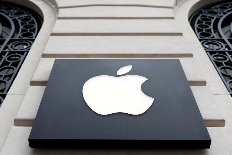 Apple Streamlines EU App Store Fees with 5% Commission on Alternative Platforms