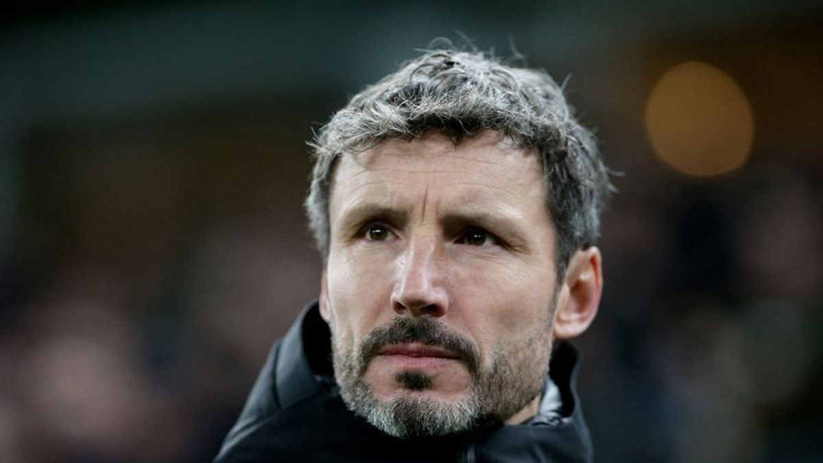 Van Bommel takes Belgium helm without looking back at Dutch opportunity