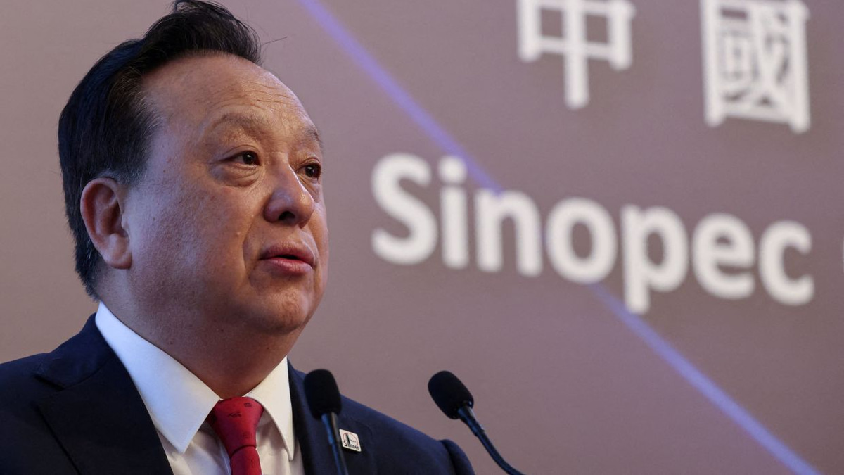 New Sinopec chairman charts radical overhaul as China's oil giant battles structural decline