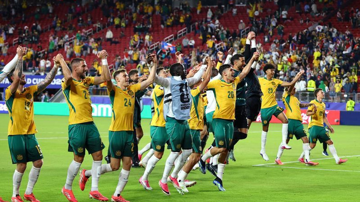 Australia secure World Cup knockout berth with stalemate against Paraguay