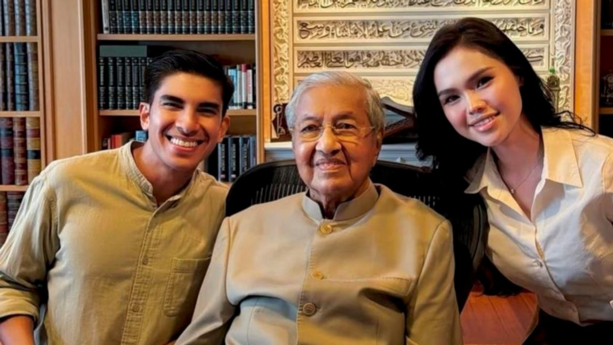 Tun M Shares Marriage Wisdom With Actress Bella Astillah and Fiancé Syed Saddiq