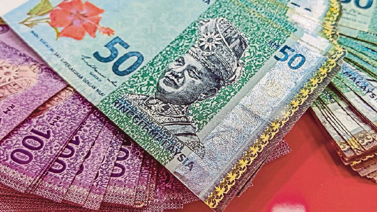 Barisan Nasional Candidate Demands Investigation into Cash Handouts During Negeri Sembilan Campaign