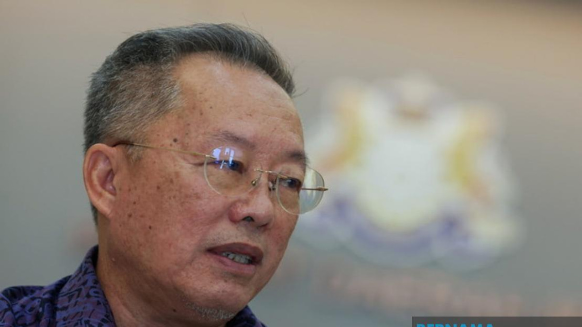 Muar District Office Clarifies PM's Event Was Relocated for Neutrality, Not Blocked