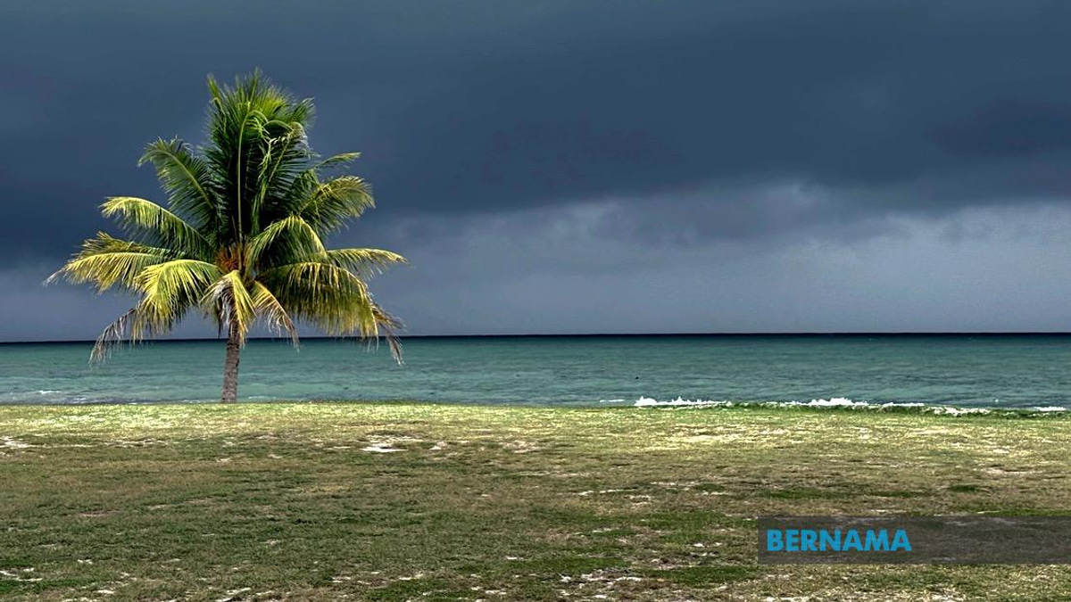 Five States Face Severe Weather Alert as Thunderstorms and Heavy Rain Persist Until Evening