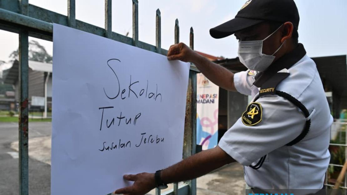 Haze Crisis Forces 108 Schools in Serian to Close as Air Quality Plummets