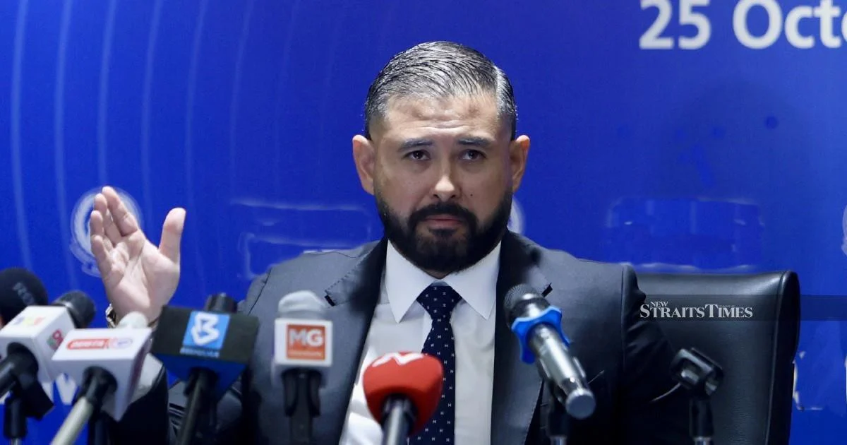 Johor Regent Disputes PM's 'Leakage' Claim, Blames Federal Revenue Drain