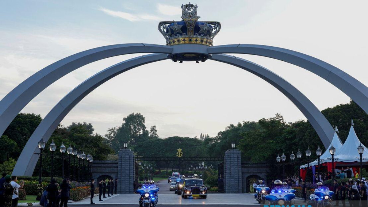 Johor State Executive Council Swearing-in Delayed by One Day
