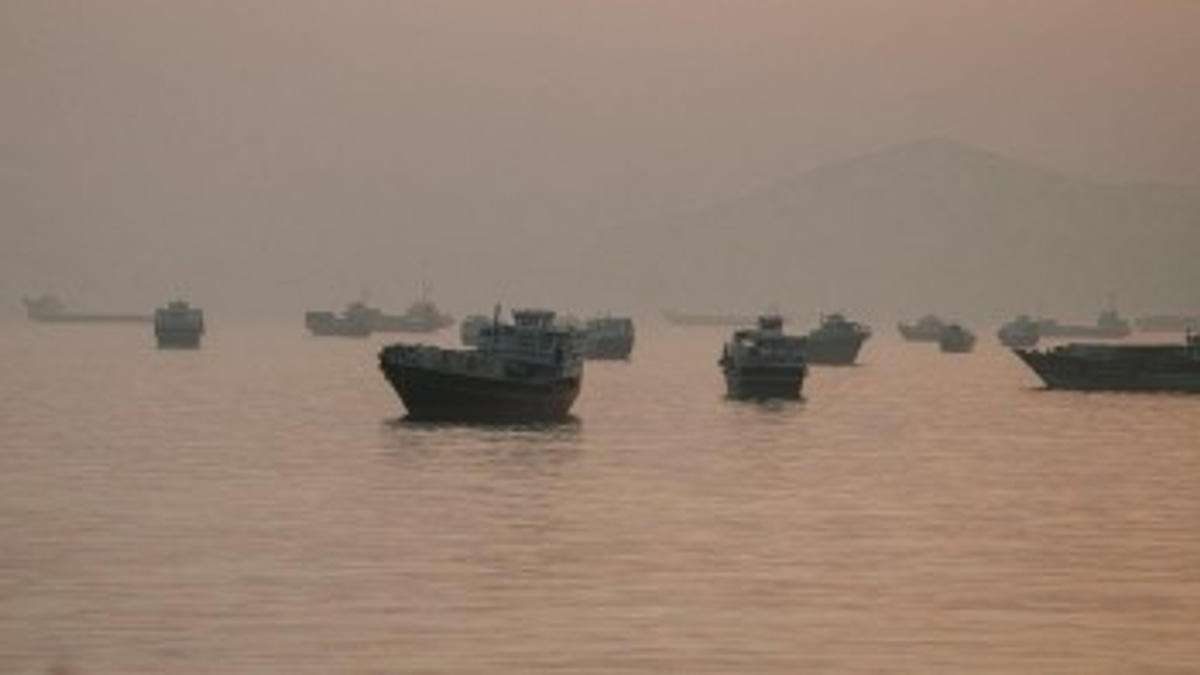 Malaysia Must Brace for Economic Fallout From Hormuz Strait Tensions, Says Economy Minister
