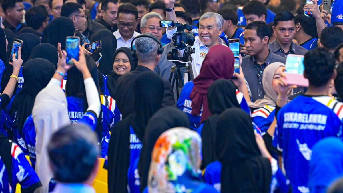 Deputy Prime Minister Zahid Supports Police Probe into Alleged Vote-Buying in Negeri Sembilan Election Campaign