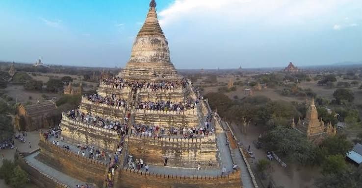 Myanmar Gambles on Temple Tourism to Signal Economic Revival