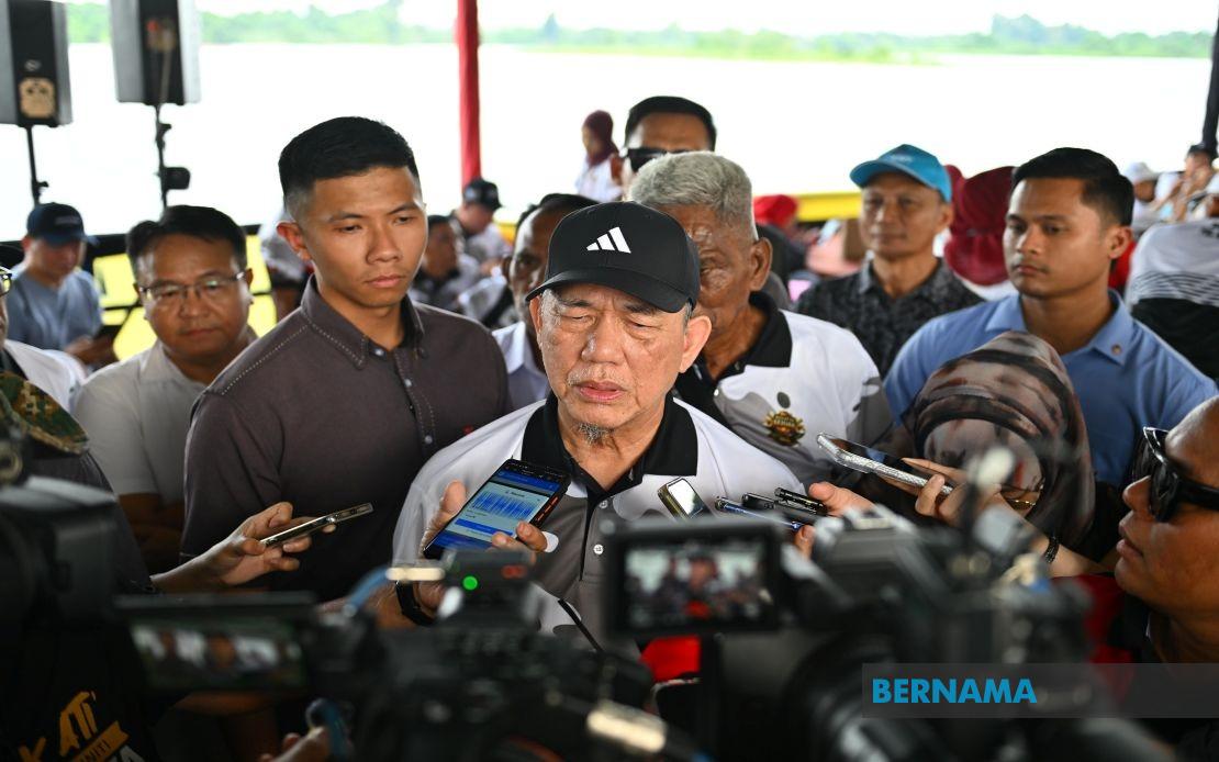 Malaysia's Energy Supply Stable Amid Strait of Hormuz Tensions, Says DPM Fadillah
