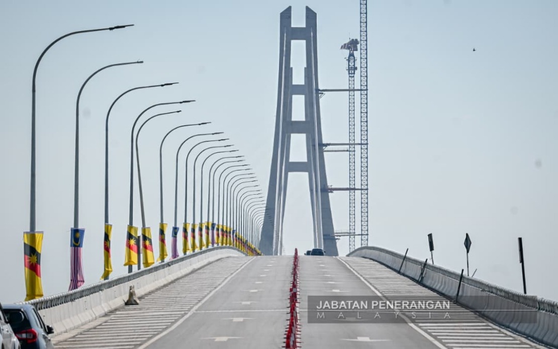 Batang Lupar 1 Bridge Opens: Gateway to Sarawak's Coastal Economic Boom