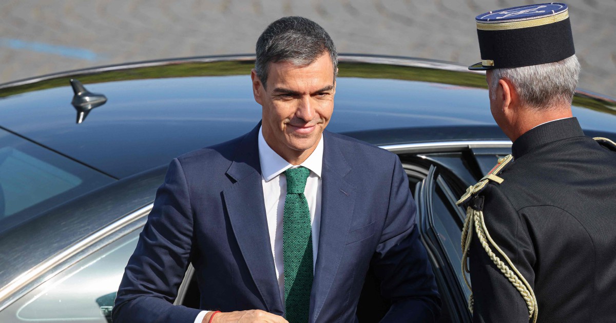 Spain's PM Hails 'Unique' Team Spirit as Nation Rallies Behind World Cup Final Bid