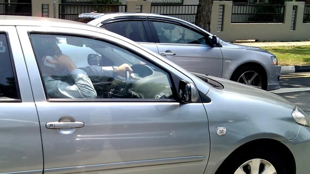 Singapore tightens road safety laws with phone-holding ban and harsher penalties for reckless driving