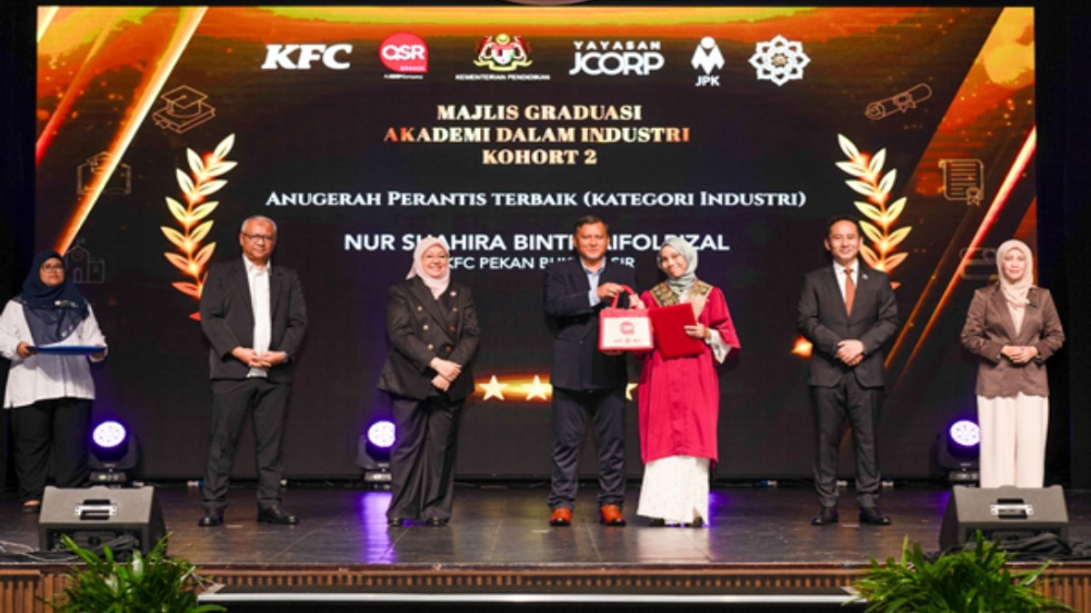 KFC Malaysia and Yayasan JCorp Graduate 37 Skilled Workers Through Industry Training Initiative