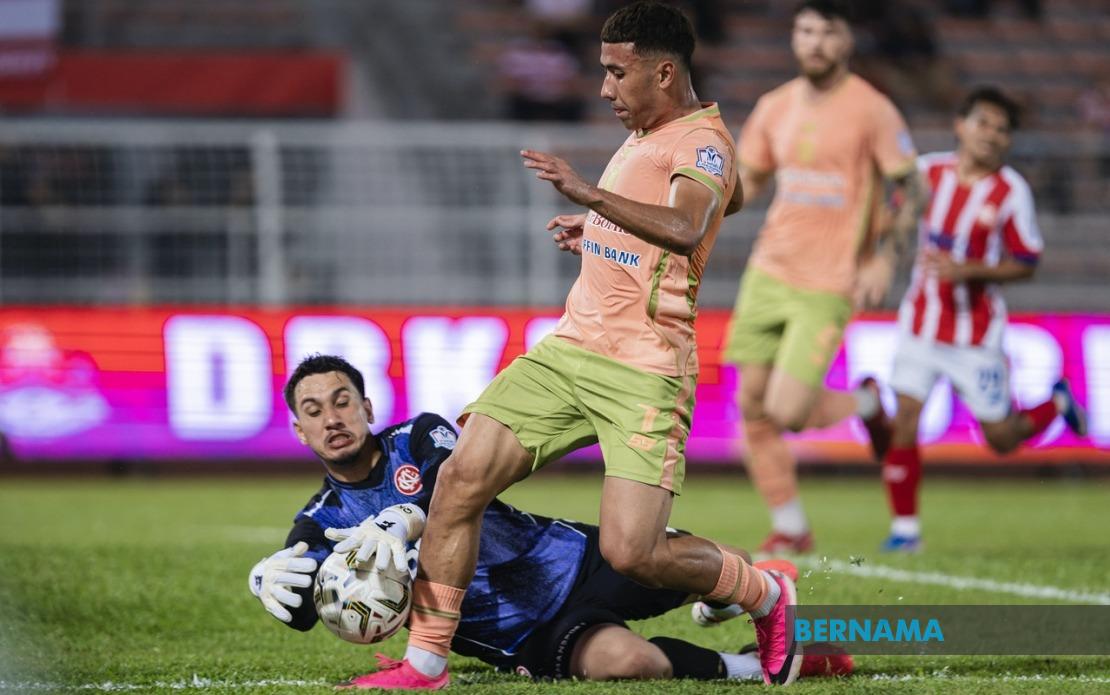 KL City's Crisis: Coach Dollah Faces First Career Calamity as Team Fielded with Just 10 Players