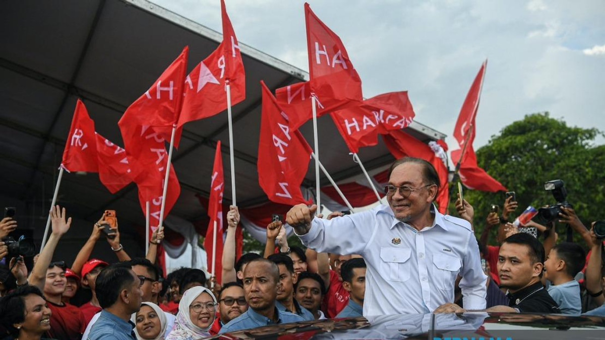 Physical Campaigning Retains Its Pull Among Johor's Older Voters Even as Digital Strategies Gain Ground
