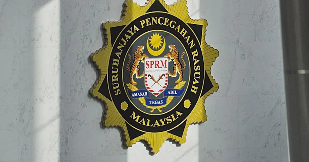MACC Grills Former Tabung Haji CFO for Over Six Hours in RM370 Million Share Purchase Probe