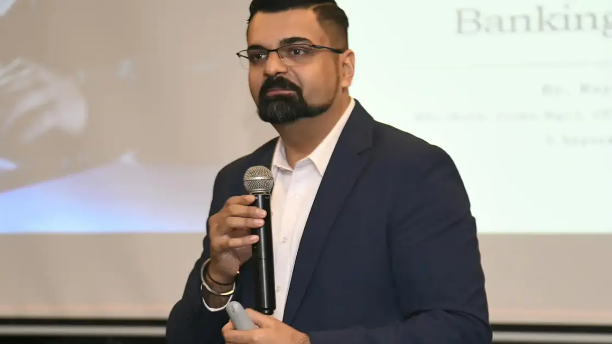Transparency International Malaysia Demands Update on 'Corporate Mafia' Investigations