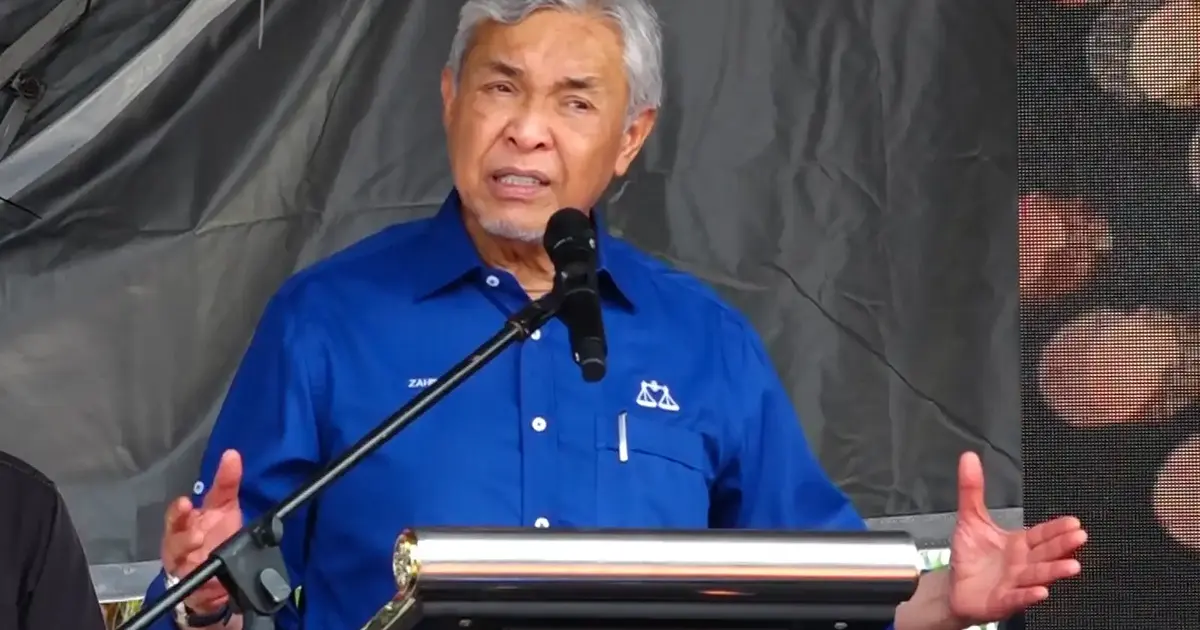 Zahid Dismisses Puad's Johor Election Criticism as Party Pushes Forward