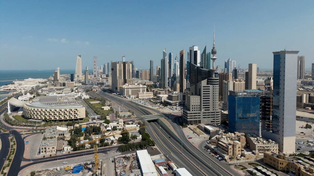 Kuwait Establishes US$100 Million Emergency Fund to Rebuild Infrastructure Damaged in Regional Conflict