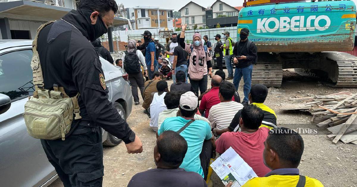 528 Foreign Workers Detained in Major Construction Site Immigration Crackdown