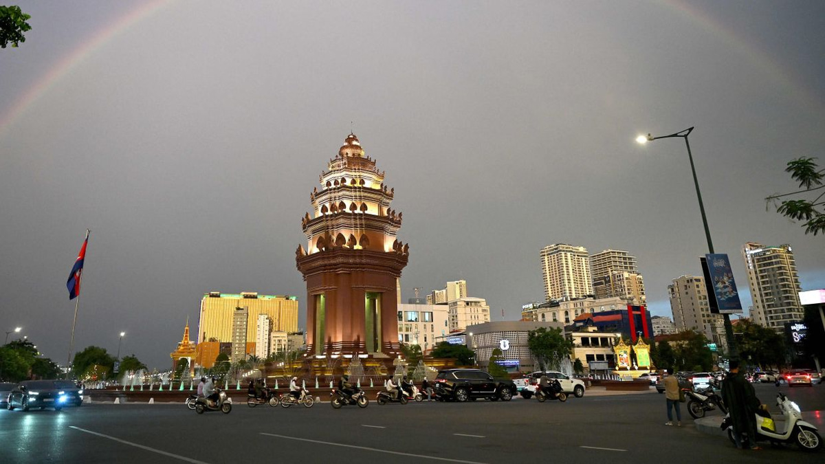 Malaysia's Political Week: Budget Rows, Defections, and Trial Updates Dominate June Agenda