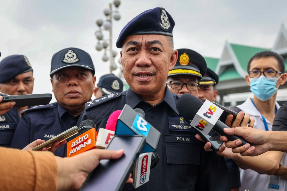 Married couple arrested in Perak drug bust as police seize 2.8kg of MDMA