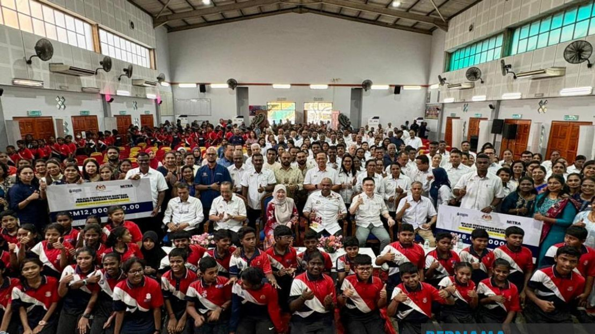 Schools Must Act Swiftly on Mental Health, Says Education Minister Fadhlina