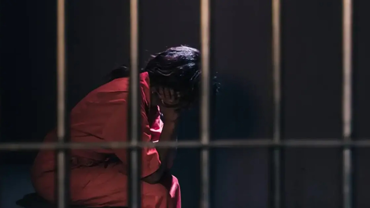 Suhakam Report Reveals Pattern of Abuse, Degrading Searches at Malaysian Detention Facilities