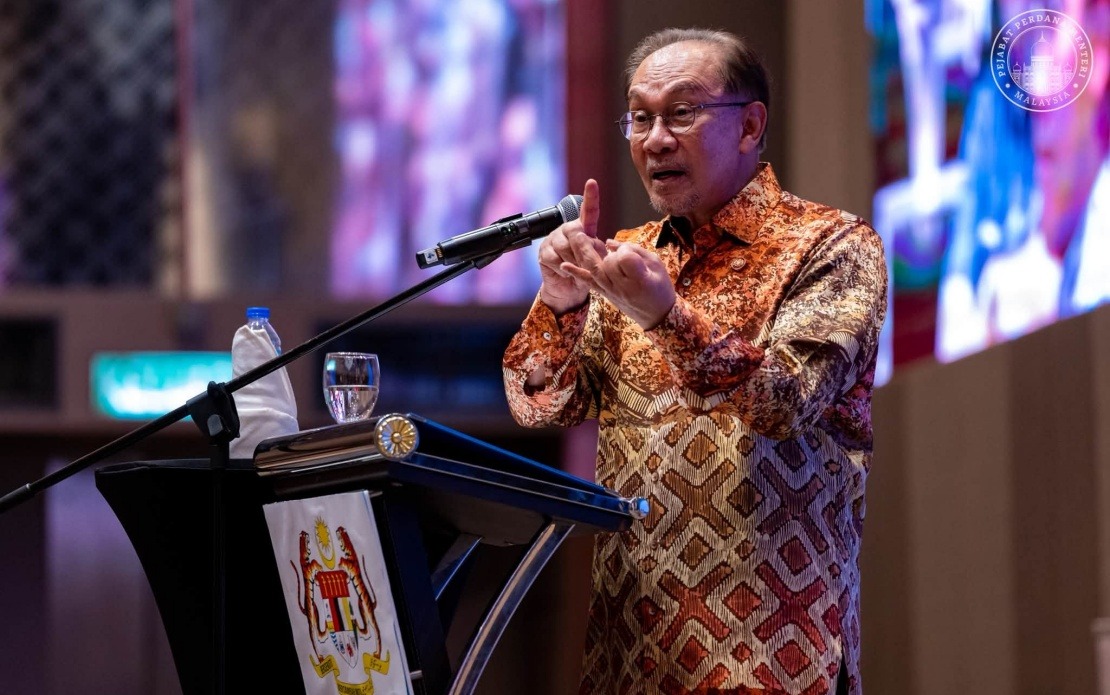 Government Committed to Supporting Youth Through Complex Challenges, Says PM Anwar