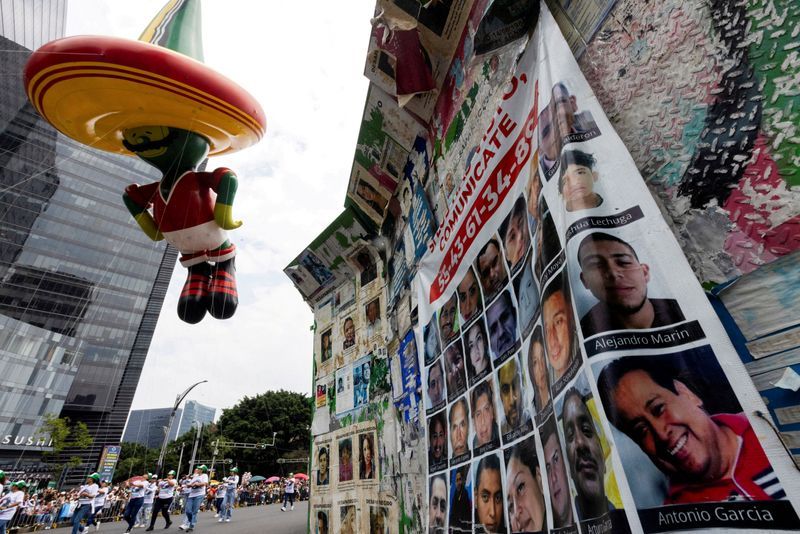 Mexico's World Cup Euphoria Masks Deep Domestic Fractures