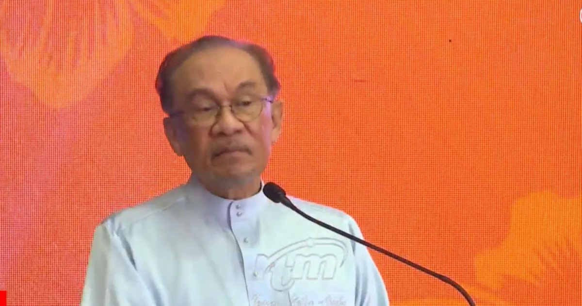 Anwar declares wrongdoing at Tabung Haji and Felda must be punished without exception